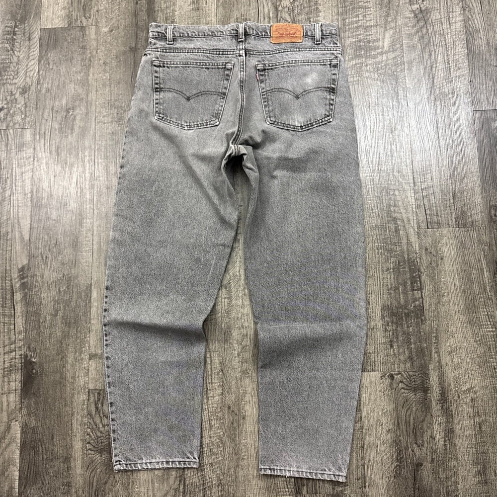Vintage Faded Grey Levi’s 550 Denim Jeans Tapered Leg 37x31